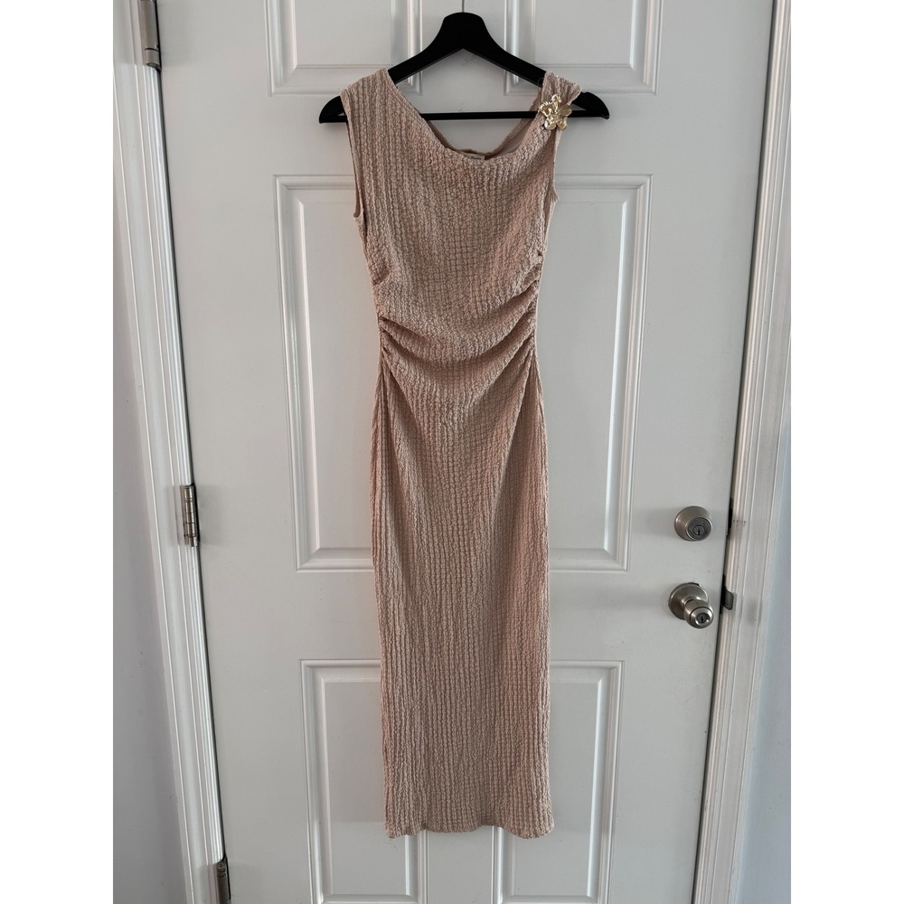 See You Monday Popcorn Texture Ruched Midi Dress Beige Gold Flower Brooch Small